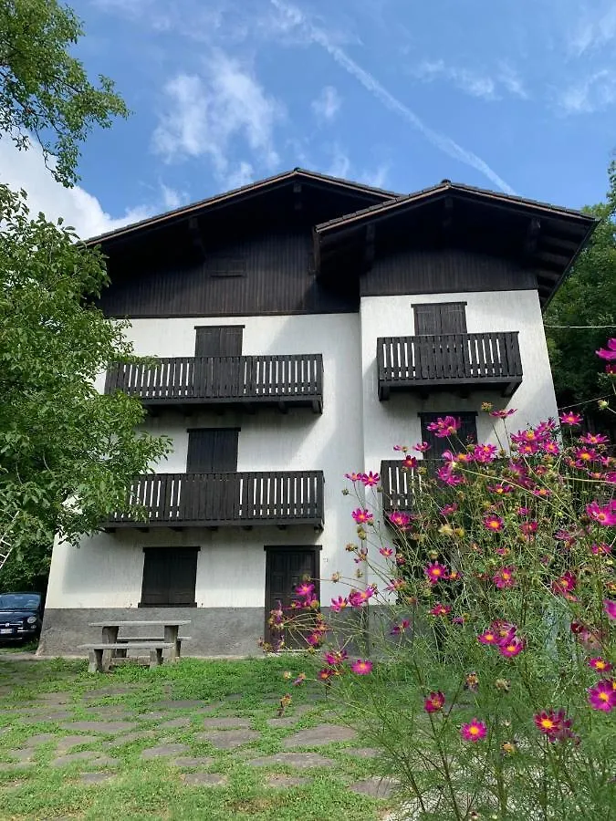 Apartment Appartamento A Bagolino Italy